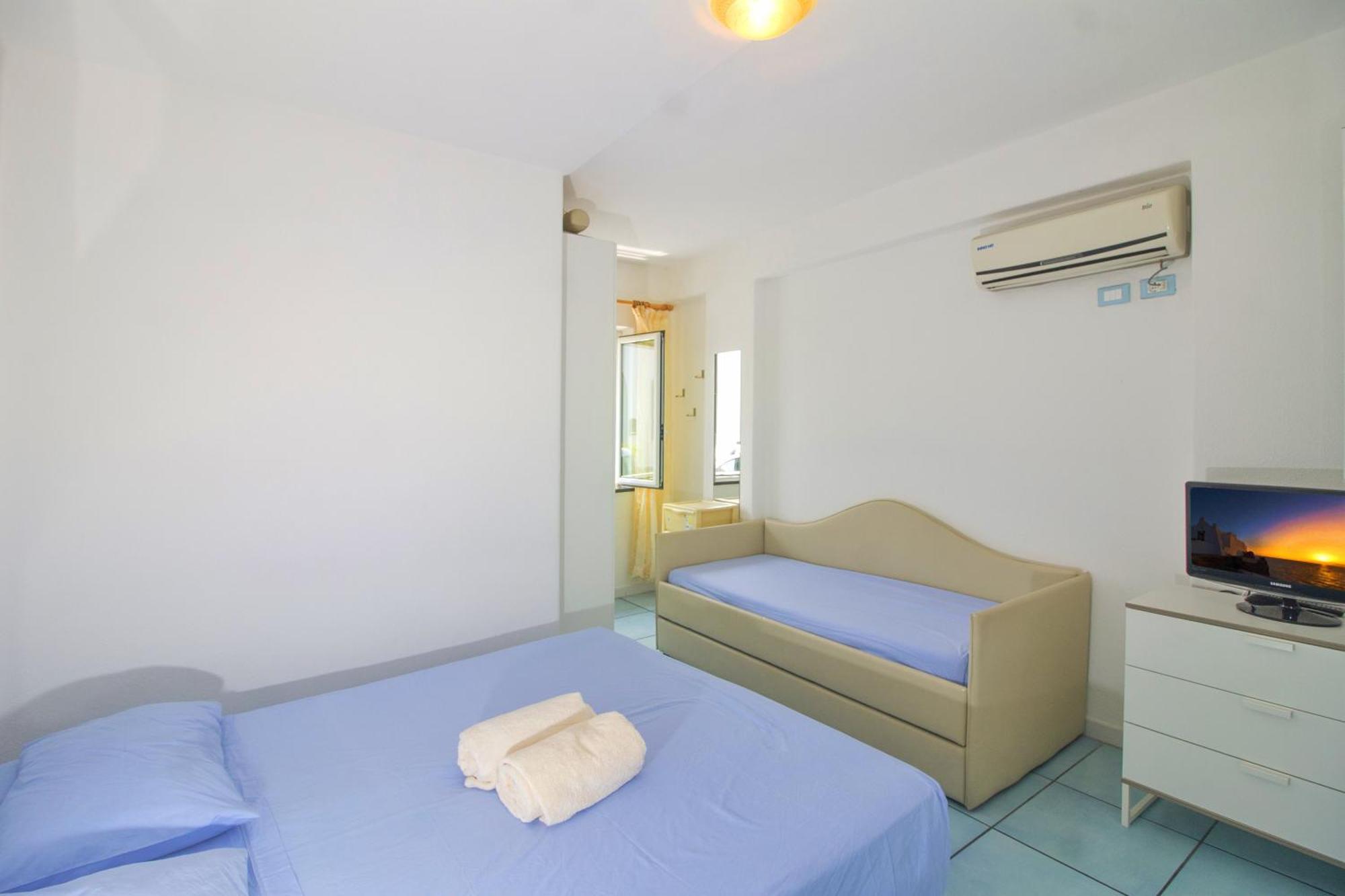 La Turrita Apartments Forio di Ischia Eksteriør bilde
